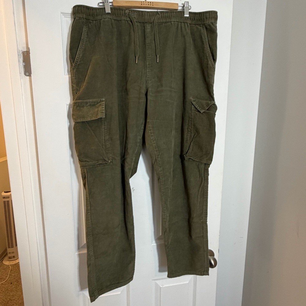 New Look Khaki Cargo Pants for Men